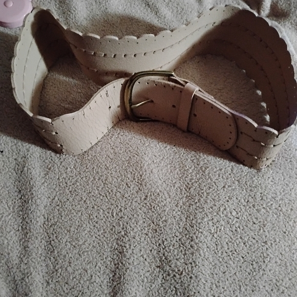 Cabi elegant wide beige Cream Belt#FREE - Picture 1 of 4